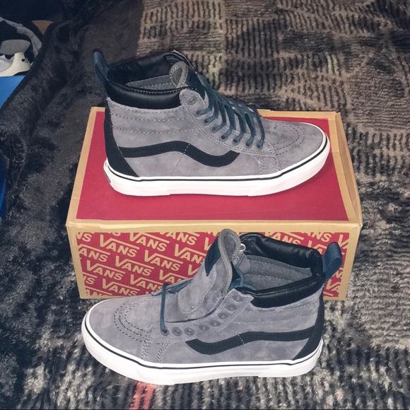 33 off vans shoes brand new mte scotchguarded slipproof poshmark